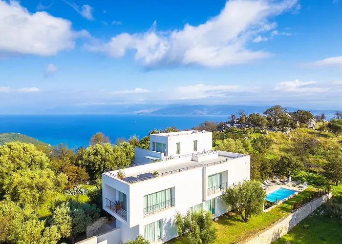 Villa Voukithro
