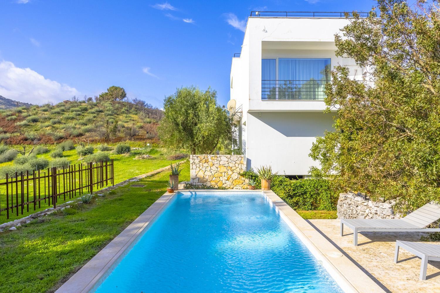 Villa Voukithro